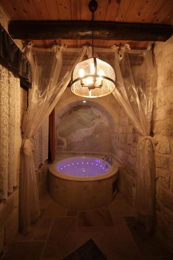 Uerguep Cave Suites מראה חיצוני תמונה