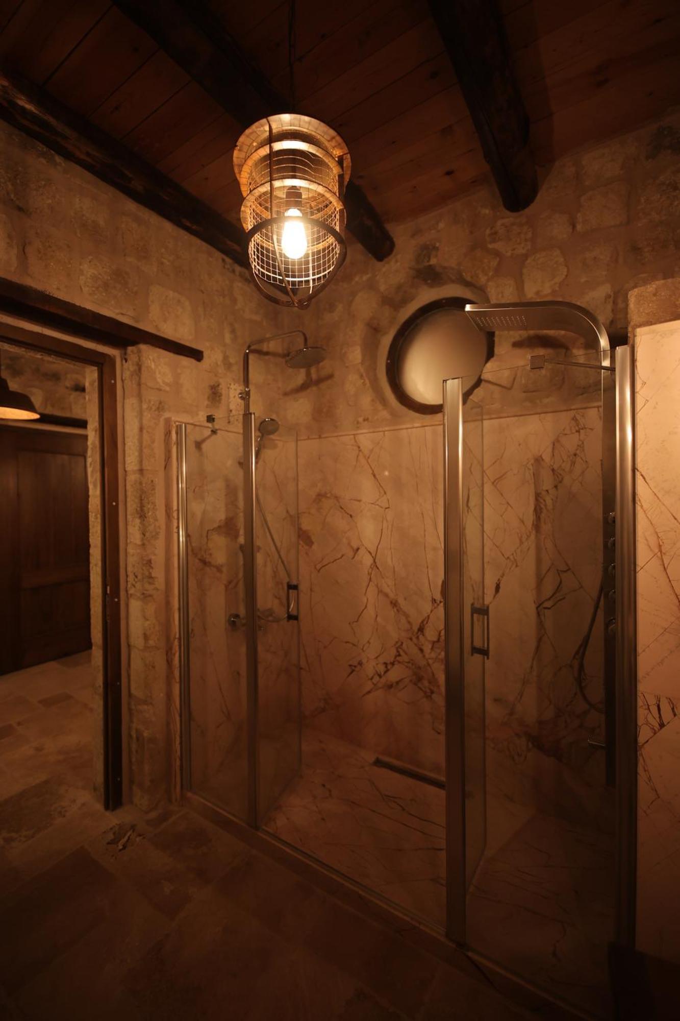 Uerguep Cave Suites מראה חיצוני תמונה